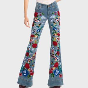 Alice + Olivia Ryley Low Rise Floral Embroidered Bell-Bottom Jeans RARE Size 26